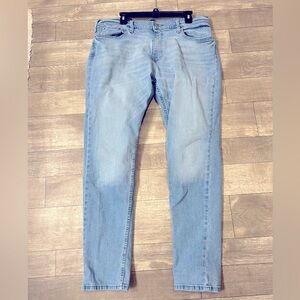 Hollister athletic skinny jeans